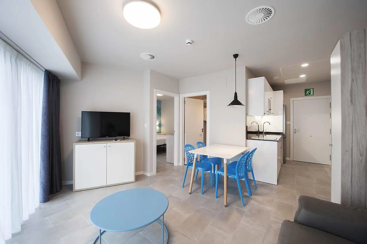 Aparthotel Apartamentos Divan Vitoria-Gasteiz