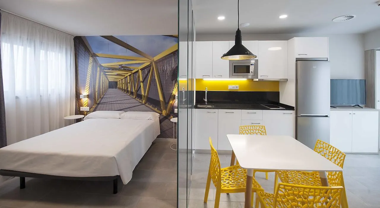 Aparthotel Apartamentos Divan Vitoria-Gasteiz